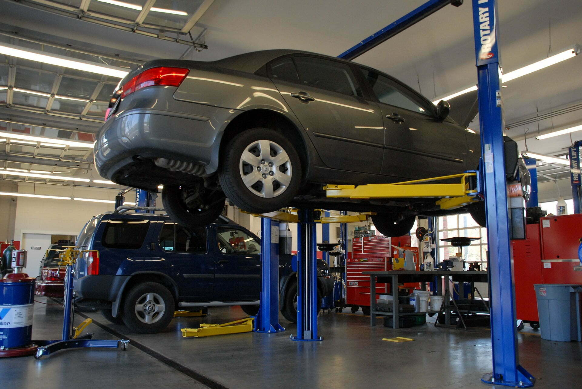 How to Help Your Customers Pay for Their Auto Repairs