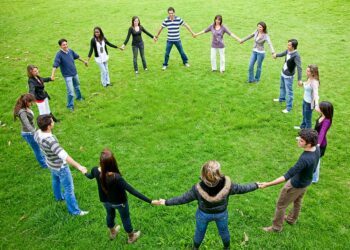 How To Play Circle Games With Young Children